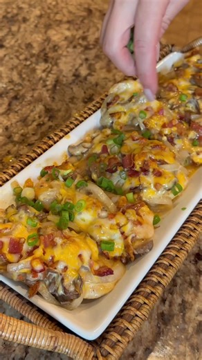 Alice Springs Chicken Recipe | Easy Copycat Dinner