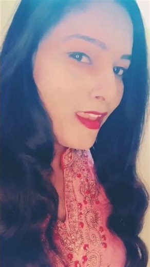 Abhi chain churaya hai#love#happy#naughty#expression#nautanki#song @ayeshashaikh-o3u