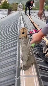 42K views · 124 reactions | #steel #beam #roof #construction #renovation Image/Audio Courtesy: Unknown⁠DM for credit or removal requests.⁠ Use intended only for knowledge and information purposes. | The Constructor - Civil Engineering Home | Facebook