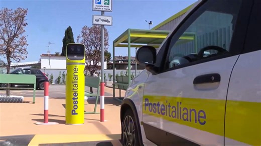 #ProgettoPolis: tra le iniziative legate alla #sostenibilità ambientale, l’installazione delle colonnine per la ricarica dei veicoli elettrici negli spazi realizzati all’esterno degli uffici postali. Sono più di 2 mila quelle già attive. #TGPoste #PosteItaliane ➡️ https://tgposte.poste.it/tgposte/2025/11/11/tg-poste-del-11-novembre-2025/ | Poste Italiane