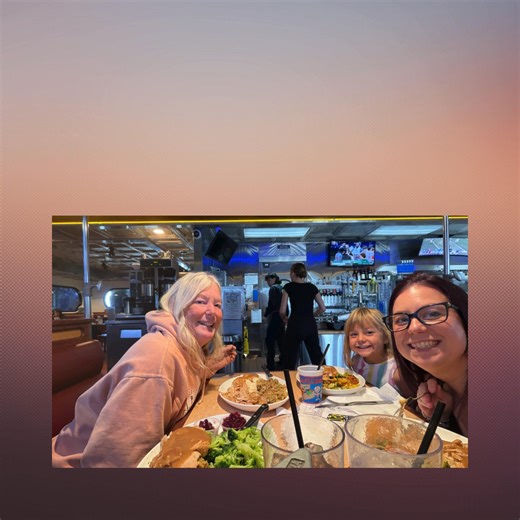 𝗧𝗢𝗗𝗔𝗬 𝗙𝗘𝗟𝗧 𝗟𝗜𝗞𝗘 𝗢𝗡𝗘 𝗢𝗙 𝗧𝗛𝗢𝗦𝗘 𝗗𝗔𝗬𝗦 𝗜 𝗪𝗔𝗡𝗧 𝗧𝗢 𝗛𝗢𝗟𝗗 𝗢𝗡𝗧𝗢 𝗙𝗢𝗥 𝗔 𝗪𝗛𝗜𝗟𝗘 We had dinner out tonight, nothing fancy, but it felt good to just be together. Afterward, we went to the park so Brie could practice riding her bike, and watching her confidence grow with every little push made my whole heart light up. She’s getting stronger, steadier, braver — and I get to be there to see it. When we got home, we jumped right into “I’m a Chef 2,” and she made tw