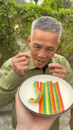Who ate my rainbow candy? #chungcui #shots