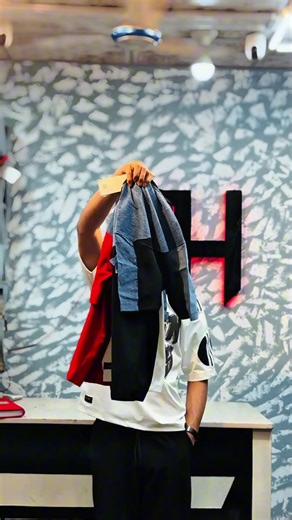 Fashion Update: Order Now for Stylish Items!