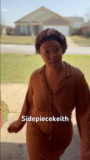 When your neighbor tell you, she want a little piece ￼#spk
