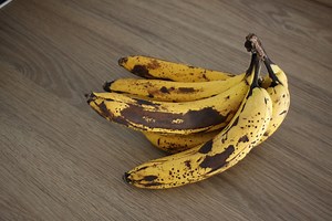 If Your Banana Smells Like This, Throw It Away Immediately, Experts Warn — Best Life