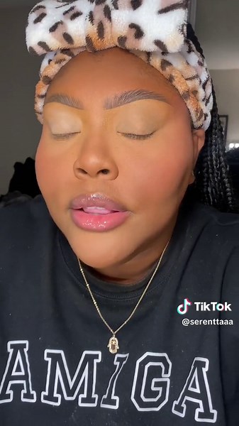 DIY Peach Setting Powder: Create Your Own Flawless Look