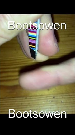 Try this one simple trick to remove a thorn from your finger: Quick and easy for splinter extraction