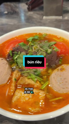 Very few places in the DMV sell bún riêu and even fewer do it right. Let’s break this dish down, ingredient by ingredient 🍜👀 If you’ve ever wondered what goes into Bún Riêu, this is your guide—from the broth to the toppings and everything in between. Watch before you order. #bunrieu #vietnamesecuisine #vietnamesefood #foodreview #learnontiktok @KayN963