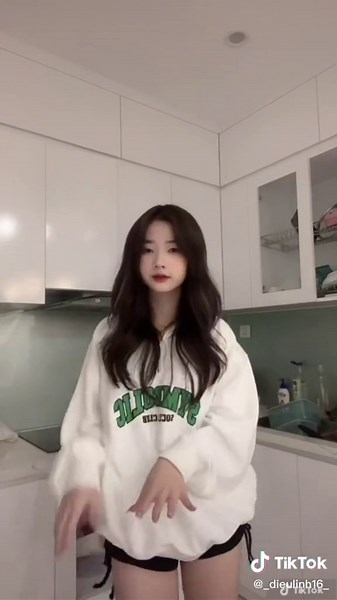 Nhạc trend siêu cuốn với Boom Remix
