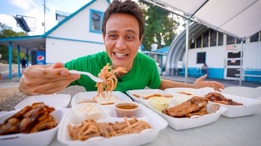 I traveled all the way to Hemingway, South Carolina, for this legendary barbecue... 📍 Scott’s Bar-B-Que | Migrationology