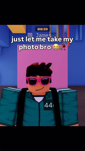 james on Instagram: "back up bro we see you 💀 #roblox #funny #trolling #memes #gaming #meme #reels"