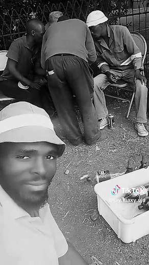 Jay maxy uja (@jay.maxy.uja)’s videos with December Song - Allu Boy