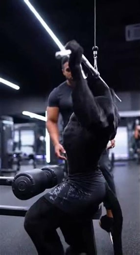 Muscle Cat Workout 😂🐾 Gym Beast in Action