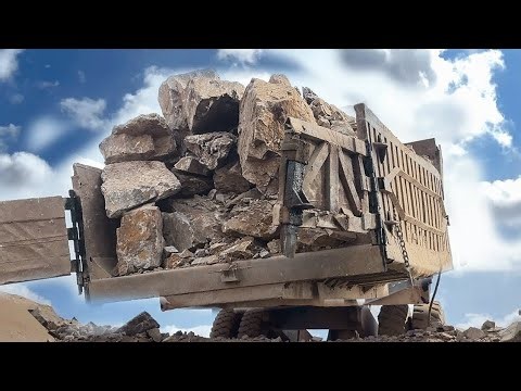 “Huge Stone Crusher vs Massive Rocks | Insane Rock Crushing Power | World’s Most Powerful Crusher”