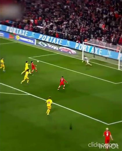 Kâbe'de Hacılar Hu Der Allah #trending #keşfet #millitakim #ardagüler #ferdikadioğlu