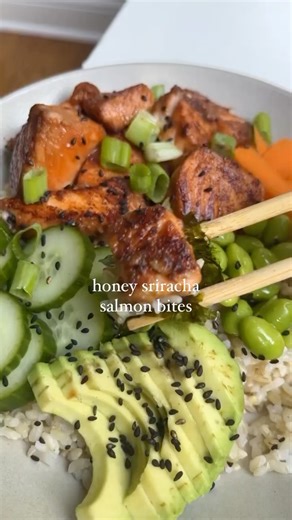 Cubing your salmon into bite-size pieces makes for crispy perfection.🔥 🎥: @ecline_eats | Sharecare