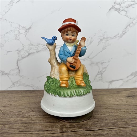 Vintage Hummel Style Porcelain Music Box Figurine, Boy With Banjo - Etsy UK