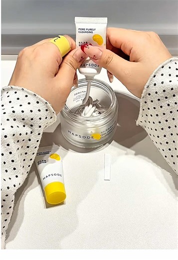 Relaxing ASMR Refill Experience