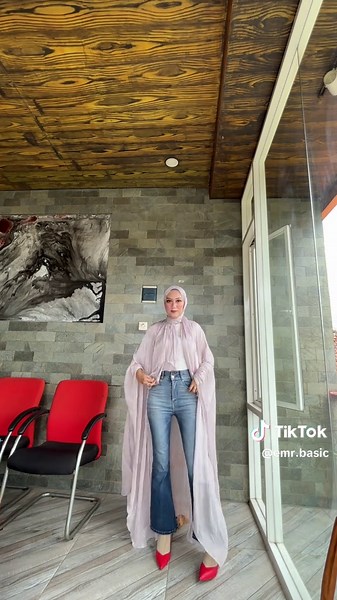 Celana HW cutbray ini melar yaa enak di pake cuss buruan cek keranjang kuning untuk dpt promo harga mumpung blm naik lg #celanajeans #celanapanjang #celanacutbray #fypage #masukberanda #lebaran2025