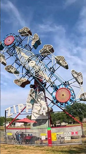 1970's Style Zipper Ride! #illinois #ride #amusementpark #carnivalrides #carnival #funfair #fair