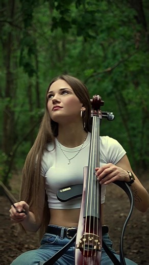 I just want to make someone’s day better 😌 #cello #cellist #fyp #viral #musica