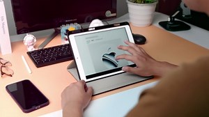 JETech Rotating Case for iPad 9/8/7 (10.2-Inch, 2021/2020/2019 Model, 9th/8th/7th Generation) with Pencil Holder, 360 Degree Rotation PU Leather Folio Protective Cover (Rose Purple)