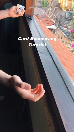How to Throw a Card Boomerang Tutorial
