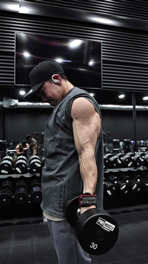 No words describe this feeling on the last rep of a gruelling set… 😅