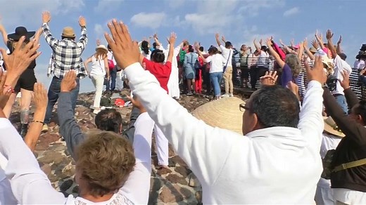 Video. Mexico's spring equinox celebrated at ancient site