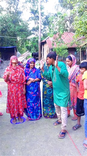 18K views · 175 reactions | Will the bride be able to tell the correct color of the balloon she bursts #GameChallenge#playing | Ab Food Challenge | Facebook