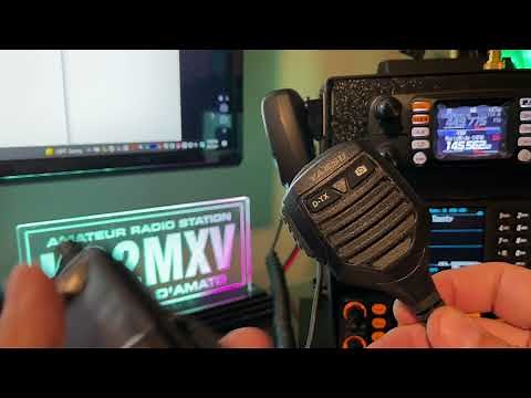 Yaesu FT-5DR using Camera Mic MH-85A11U
