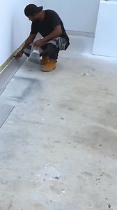 17K views · 94 reactions | DIY tips for vinyl flooring #diyhomeimprovement #homeandgarden #carpentryservices #interiordesign #householdtools #homeimprovement #diycraft #homedecoratingonabudget #woodworking #houseandinteriordesign | DIY Creators | Facebook