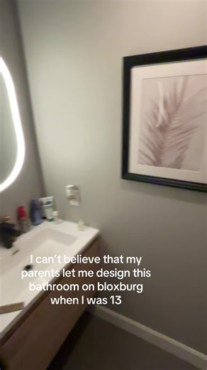 I can try to find the pics but it will be impossible lwk #fyp #bloxburg #roblox #viral #design