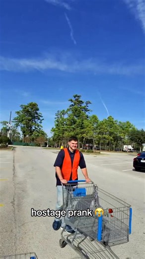 powEnvy on Instagram: "this is legal #powenvy #prank #cringe"