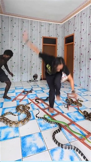 Definisi main ular tangga sesungguhnya 😭🤣