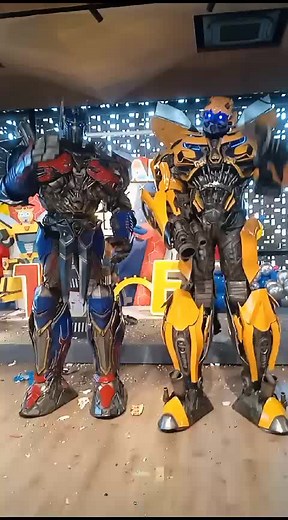 Transformers Dance Show with Bumblebee & Optimus Prime