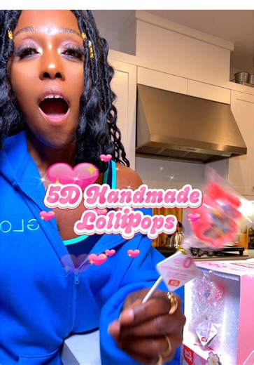 5D handmade lollipops 🍭 for the win! These are the cutest most detailed ever delicious lollipops I’ve ever had before.. thanks to the Candy Master these 5D Lollipop are Handcrafted in Fruity Flavors, 0 Fat & Guilt-free, comes in a pack of 8 Counts, Individually Wrapped,Perfect for Parties & Valentine's Day Gift, Unique party favors and more! Try it for yourself below! ⬇️ #candy #lollipop #partyfavors #handcrafted #foryoupage