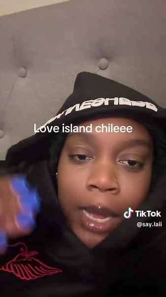 Taylor's Easy Connection on Love Island Chile