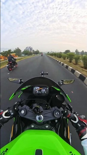 Kawasaki Ninja - ZX6R Quick Shift Pull: 2nd to 6th Gear in Seconds #travel #shortsfeed #youtuber