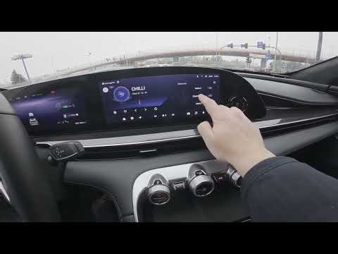 OMODA 9 – Cómo asignar una emisora de radio a un preset