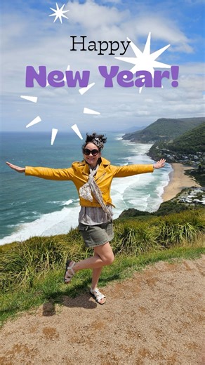 Before kickoff, get organized! 🏈 Schae kicks off our Topic of the Month: Super Bowl party prep.