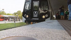 Metro to close 3 Orange Line stations in Virginia next summer