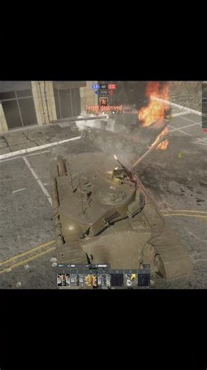 دقيقة من الجنون بدبابة T32 | War Thunder Shorts