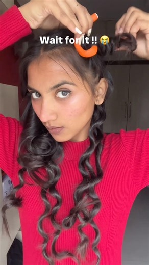 Heatless Curl Tutorial 😍 #instagram #reels #youtubeshorts #hairs #curls #heatless #shorts #tutorial