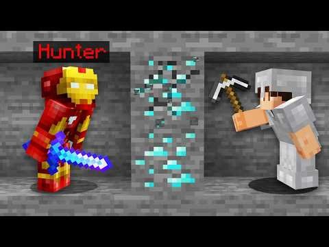 Surviving Random Hunters in Minecraft…