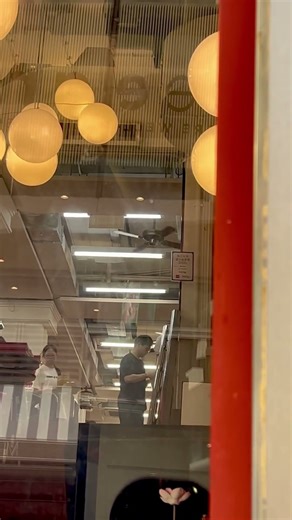 Unknown/generic ~42" classic-style ceiling fans at a restaurant