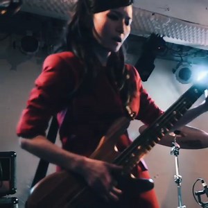 Kiyoshi - Japanese Musician | Creator | Bassplayer | Singer ☆ She started playing the piano when she was a little girl and the first time she played the bass was when she was 15 years old. She is a bassist of Marty Friedman's world tour since 2015. August 2016, Kiyoshi became the first rock-bassist in Japan who has made a contract of endorsement with the bass company Warwick. Kiyoshi mainly uses 5-string basses ☆ 👉 https://biglink.to/kiyoshi ☆ | Japanese Girl Bands and other music