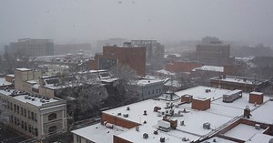 Virginia Snowstorm Leaves 180,000 Without Power and Causes Havoc on Highways