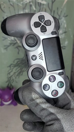 Never Do This With Your PS4 Controller #lifehacks #tips #ps4 #games #playstation