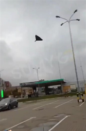 Scary video captures a drone hitting vehicles near buildings in Russia